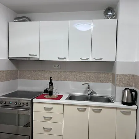 Apartment Kaldrma *